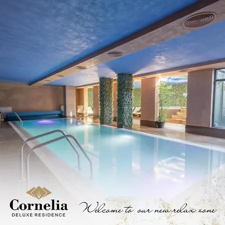 Sunrise View With Free And Bottle Of Wine In Cornelia Deluxe Residence, Free Parking * Banszko