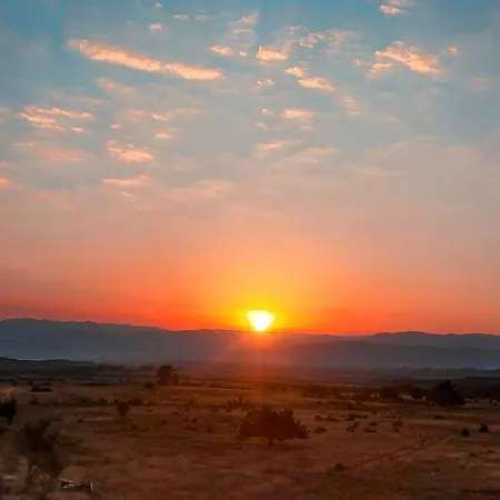 Appartement Sunrise View With Free And Bottle Of Wine In Cornelia Deluxe Residence, Free Parking *