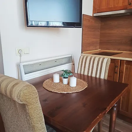 Sunrise View With Free And Bottle Of Wine In Cornelia Deluxe Residence, Free Parking Apartament *