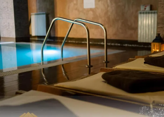 Sunrise View With Free And Bottle Of Wine In Cornelia Deluxe Residence, Free Parking Lägenhet Bansko